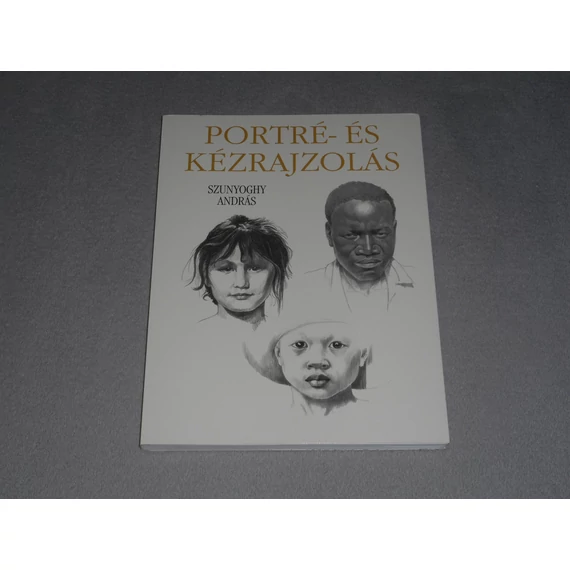 Szunyoghy András - Portré- és kézrajzolás 