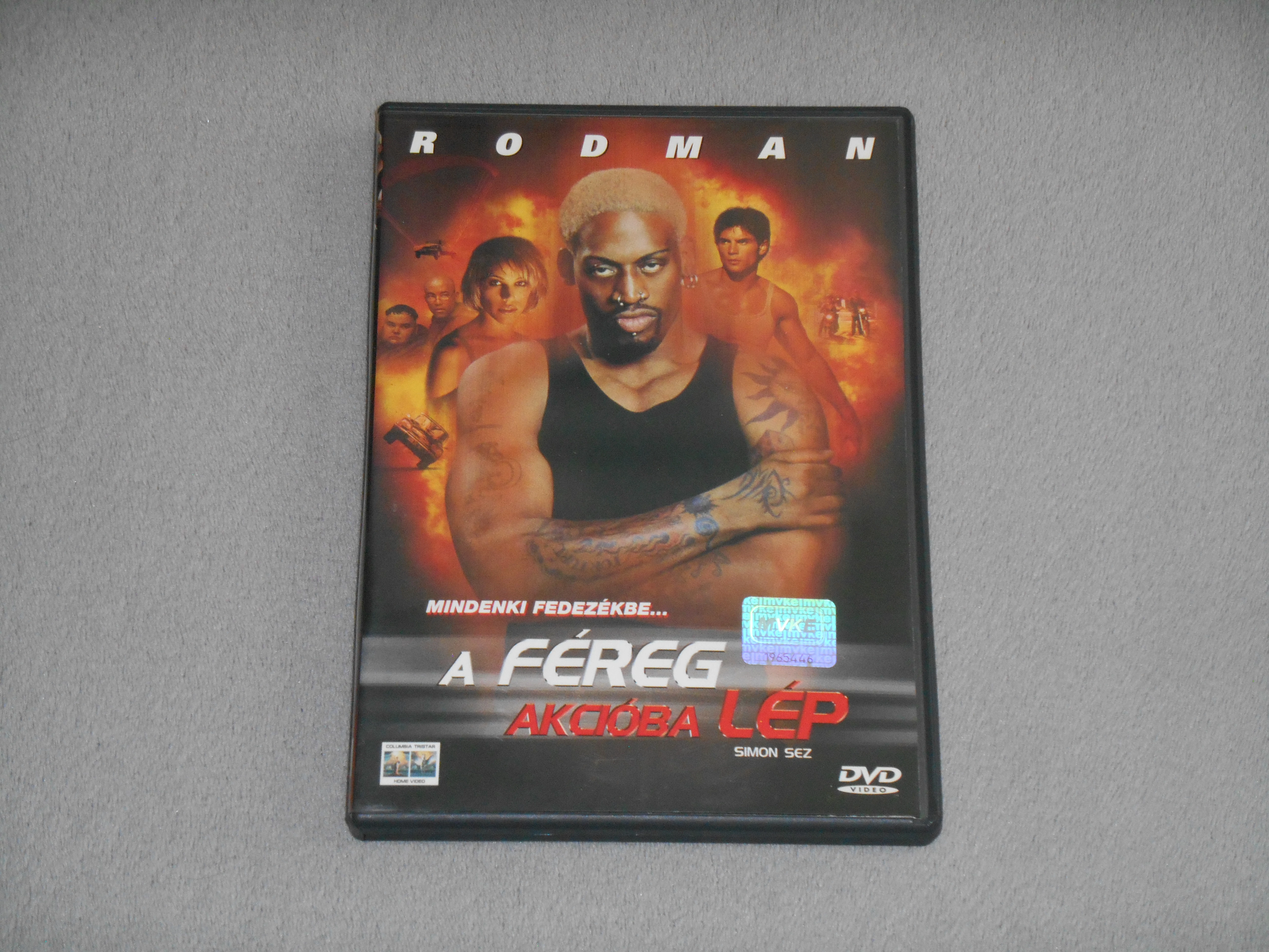 A féreg akcióba lép DVD film (1999, Dennis Rodman)