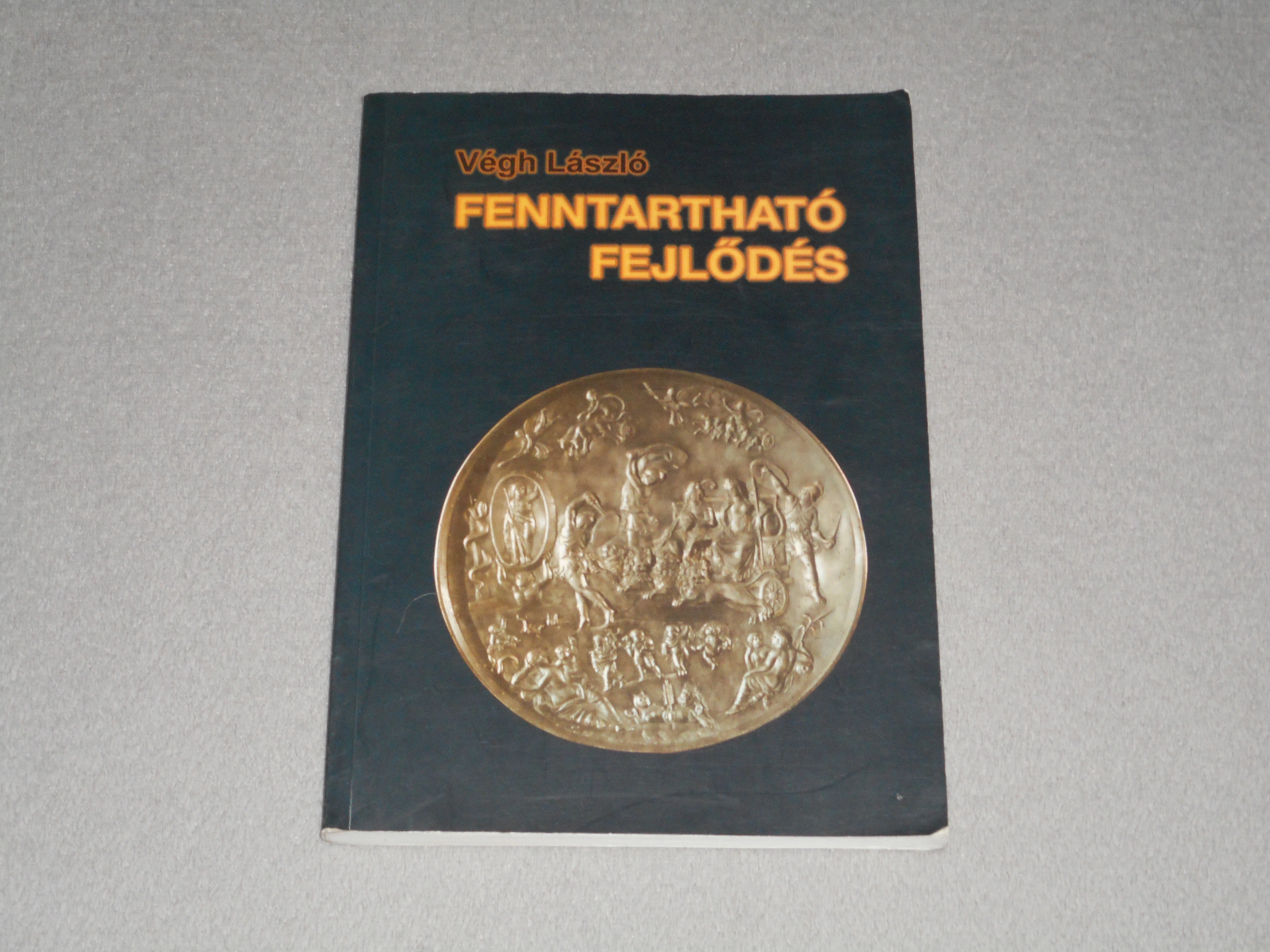 Végh László - Fenntartható fejlődés