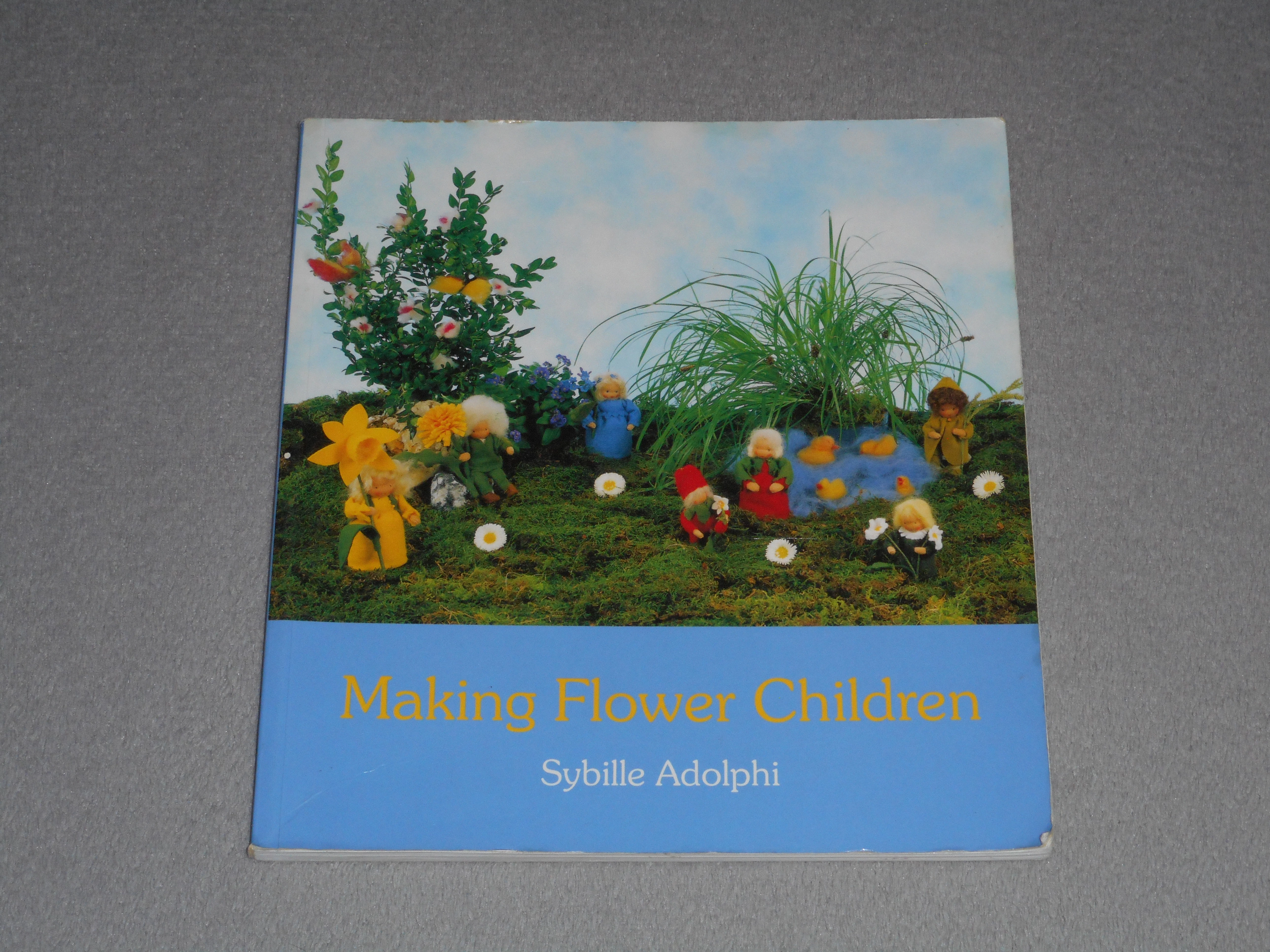 Sybille Adolphi - Making ​Flower Children