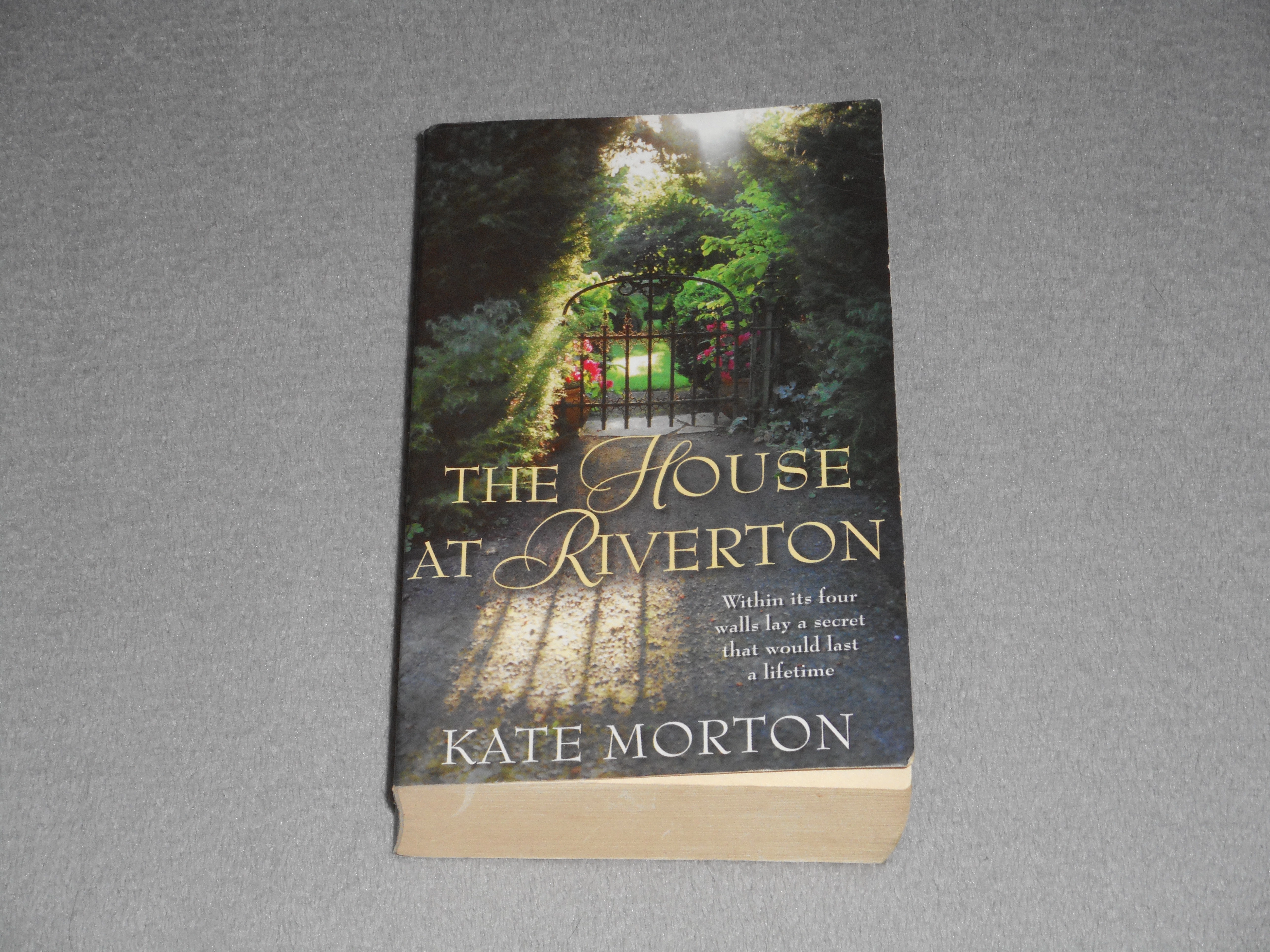 Kate Morton - The House At Riverton